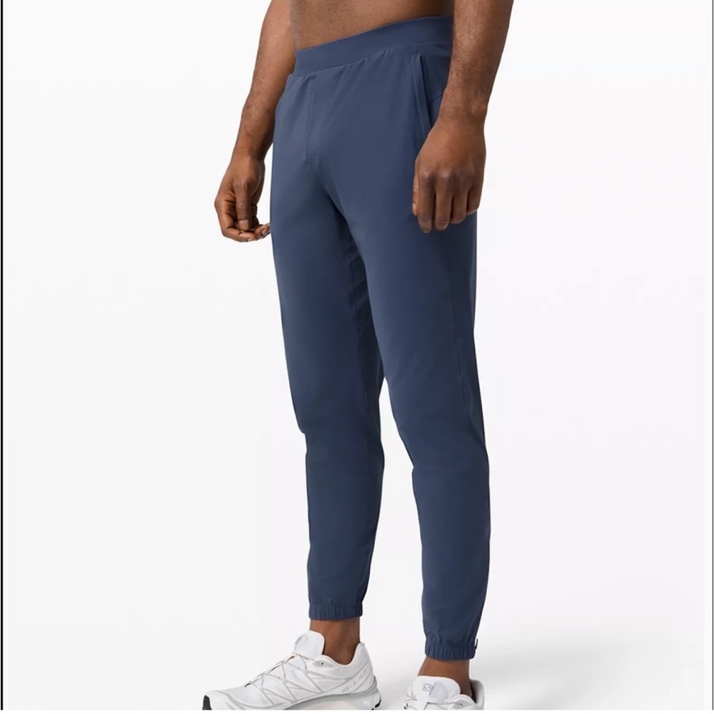 Lululemon Surge Joggers XS Blue